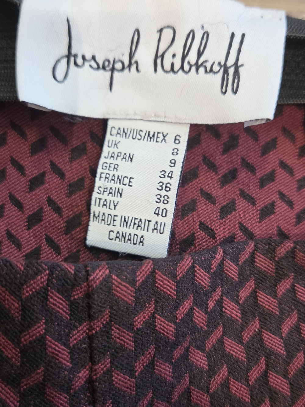 Joseph Ribkoff Patterned Pull-On Pants - Picture 6 of 6